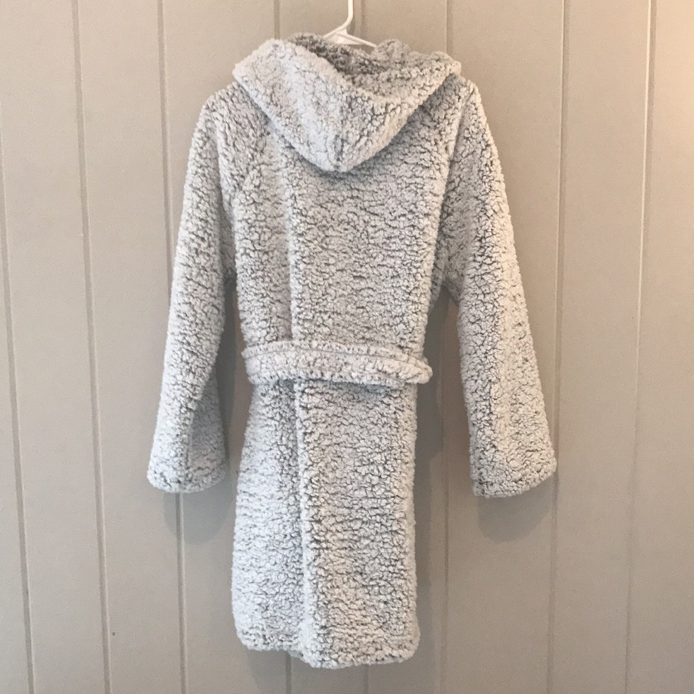 Aerie Sherpa Robe - Picture 7 of 11